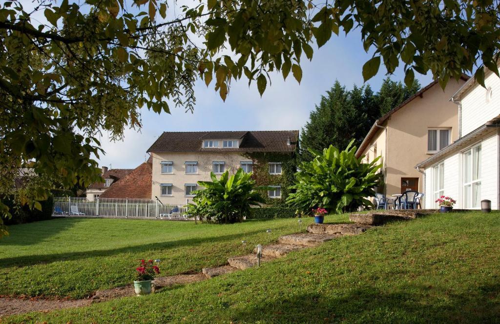 Logis Hotel Du Pont Neuf Le Veurdre Экстерьер фото